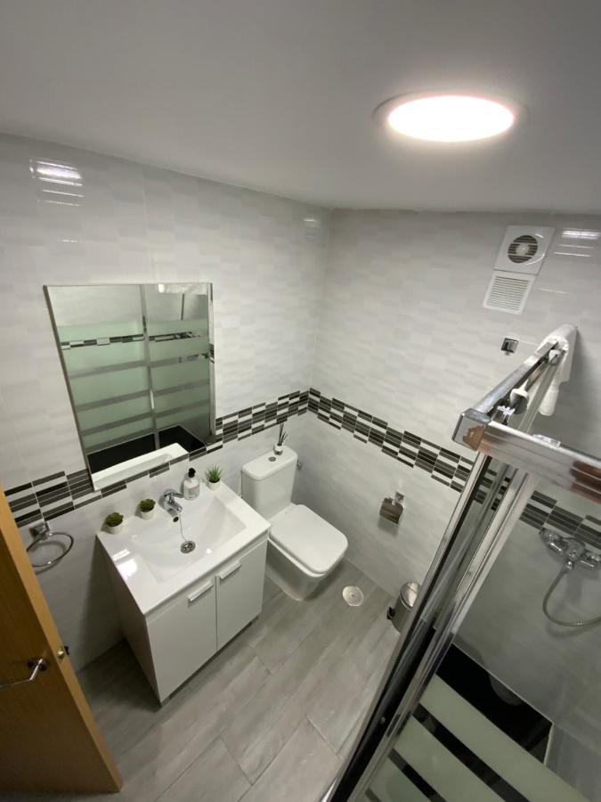 4 Capulino Apartamentos Malaga Exterior photo